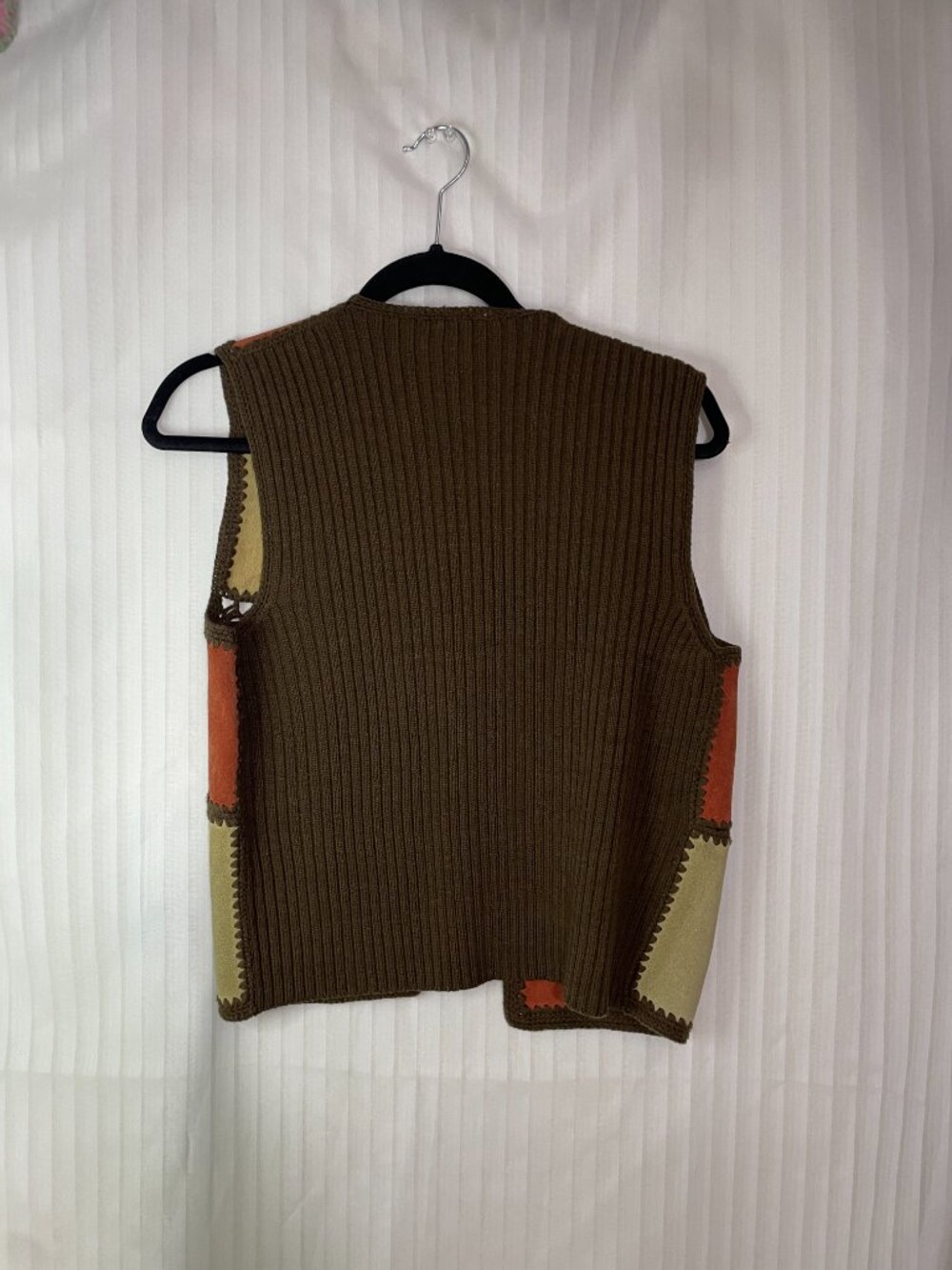 Vintage Genuine Suede Patchwork Sweater Vest Brown Tan Rust Orange Crochet Trim - Picture 6 of 7